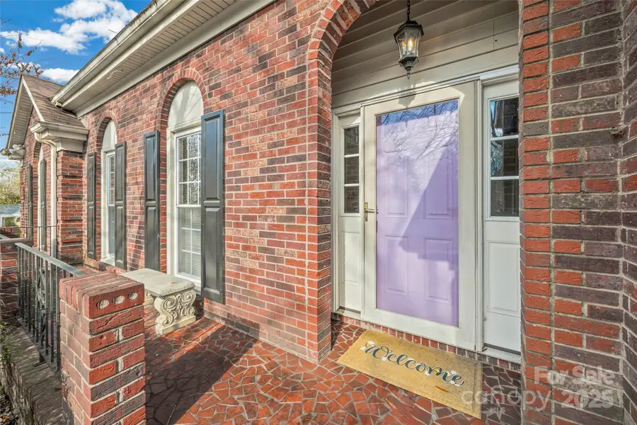 2234 Hamilton Mill Road, Charlotte, NC 28270 - Image #2