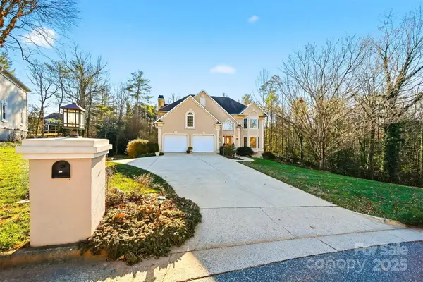 133 37th Avenue Place Nw, Hickory, NC 28601