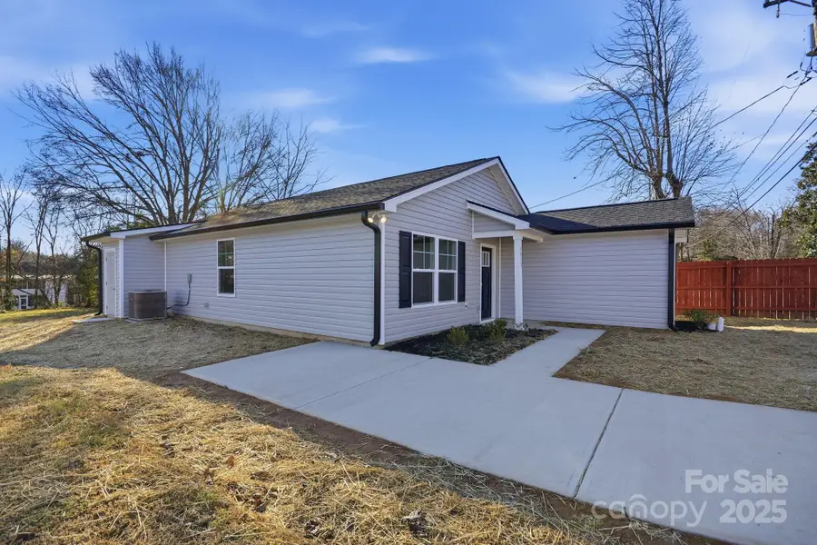 1013 Locke Street, Salisbury, NC 28144 - Image #2