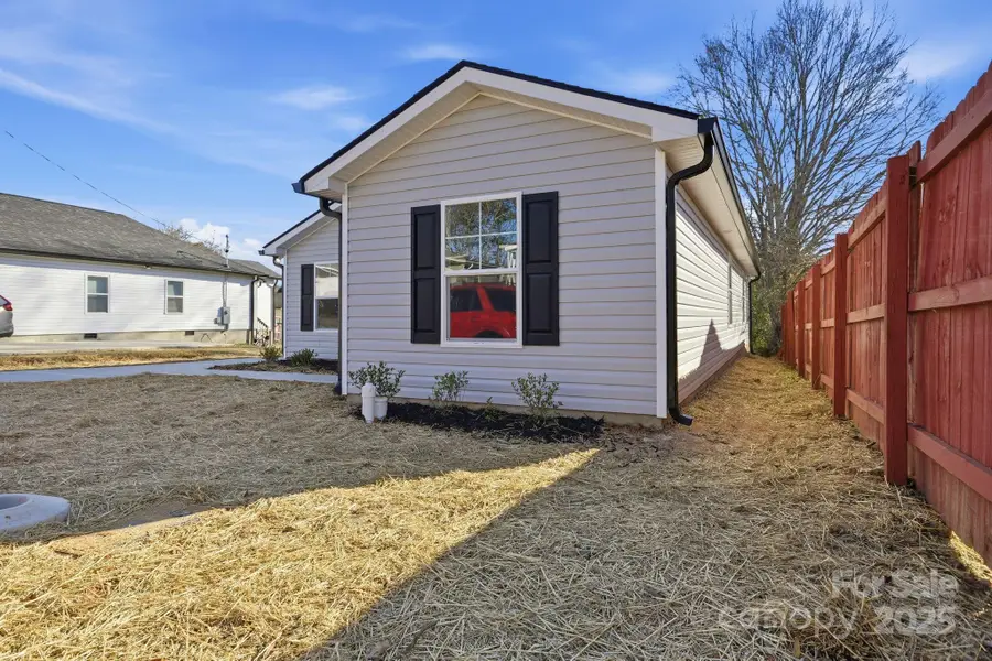 1013 Locke Street, Salisbury, NC 28144 - Image #3