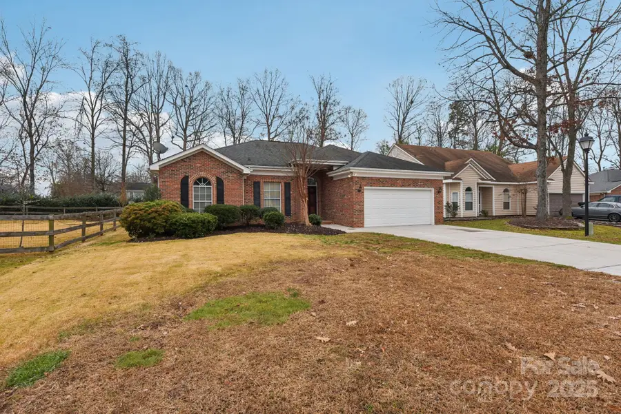 121 Ashford Hollow Lane, Mooresville, NC 28117 - Image #2