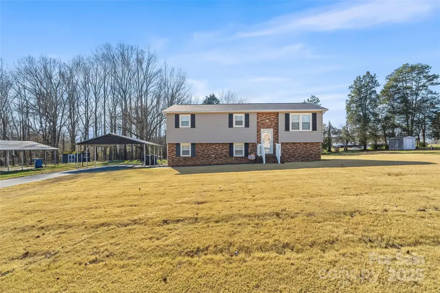 3261 Tolley Street, Claremont, NC 28610 - Image #2