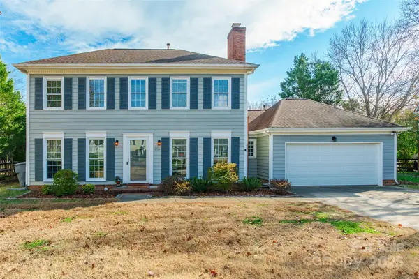 8708 Parkchester Drive, Charlotte, NC 28277