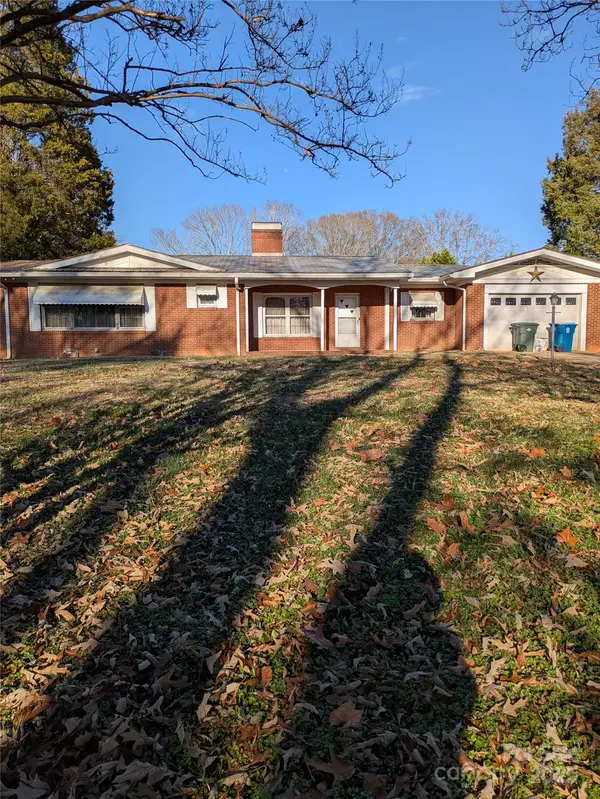 204 Morlan Park Road, Salisbury, NC 28146