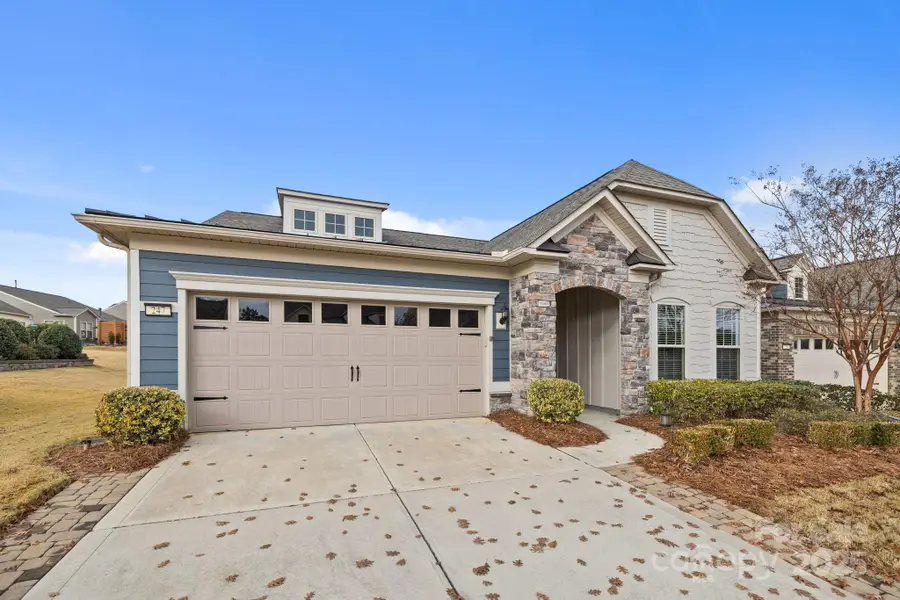 247 Olive Street, Fort Mill, SC 29715 - Image #2
