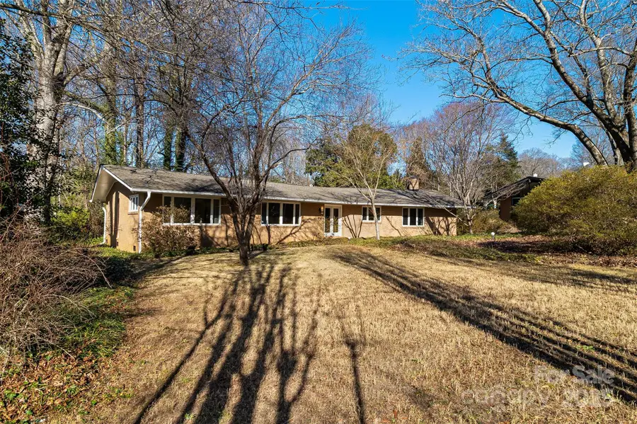 616 Robmont Road, Charlotte, NC 28270 - Image #2