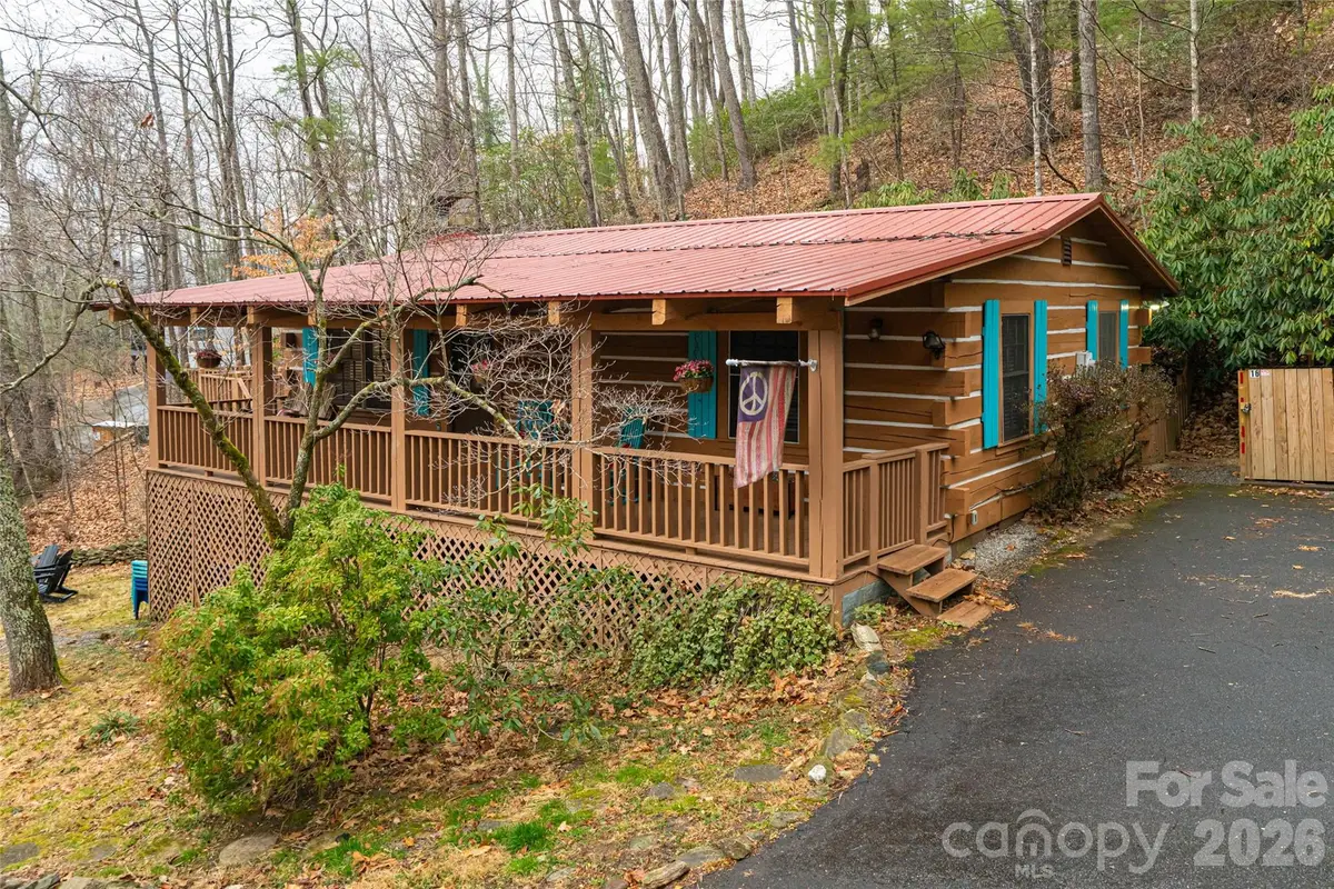 16 Rocky Glen Trail, Black Mountain, NC 28711 - #1