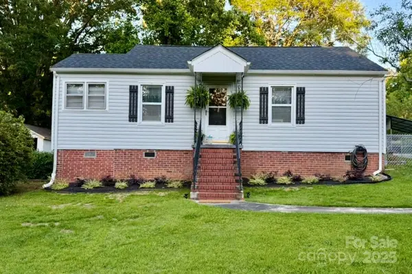 203 Sunset Avenue, Great Falls, SC 29055