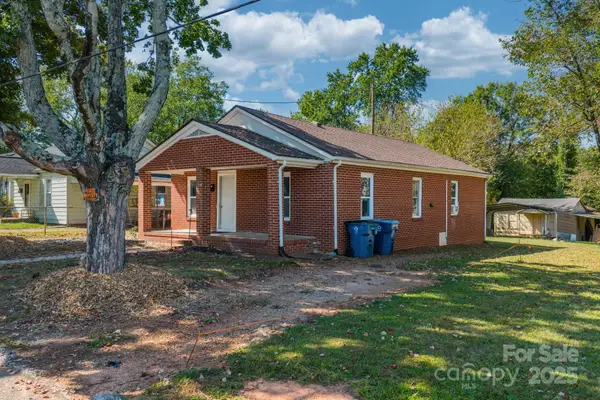 728 21st Street Sw, Hickory, NC 28602