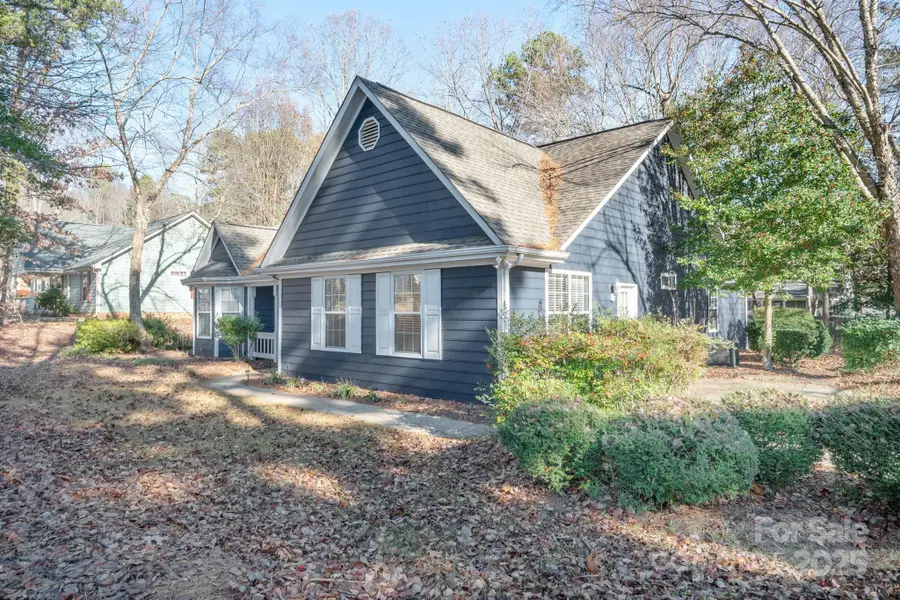 172 Valleybrook Drive, Denver, NC 28037 - Image #3