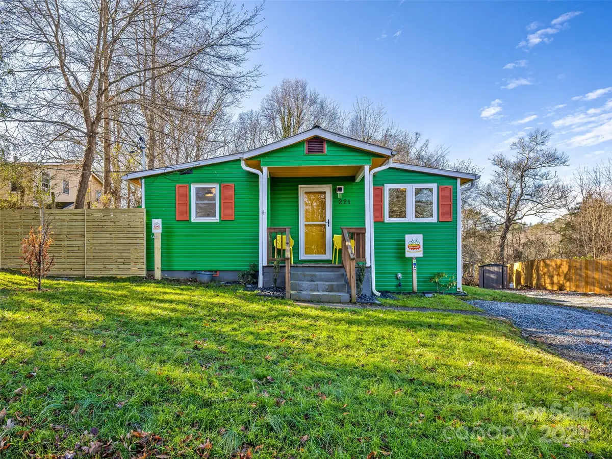 221 Oakdale Street, Brevard, NC 28712 - Image #1