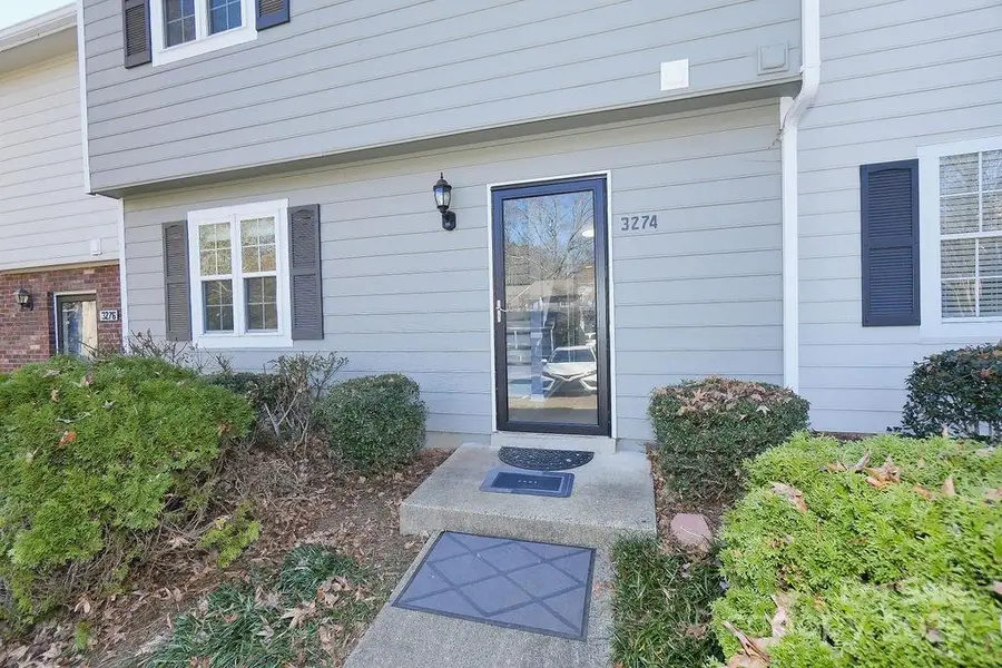 3274 Heathstead Place, Charlotte, NC 28210 - Image #2