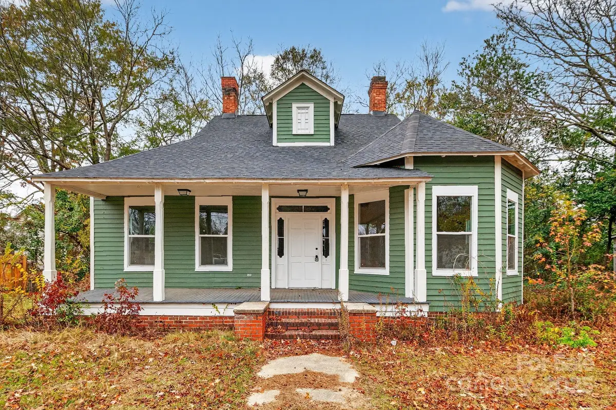 304 King Street, Bennettsville, SC 29512 - Image #1