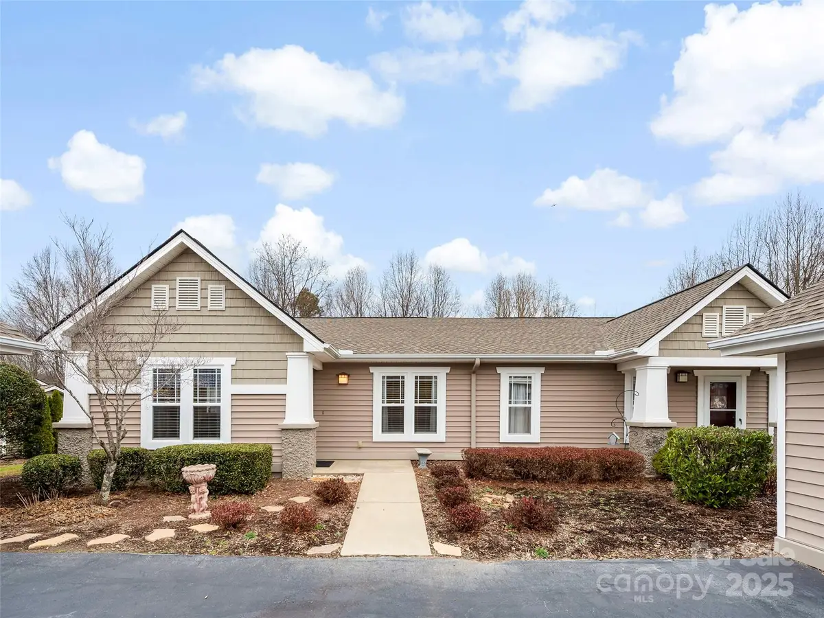 3901 Wood Duck Way, Hendersonville, NC 28792 - Image #1