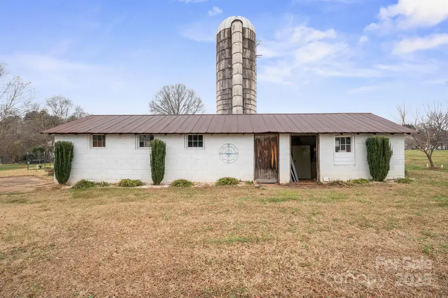 486 Stutts Road, Mooresville, NC 28117 - Image #3