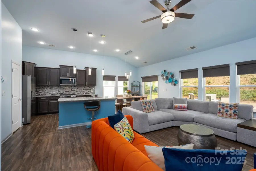 202 Paradise Hills Circle, Mooresville, NC 28115 - Image #2