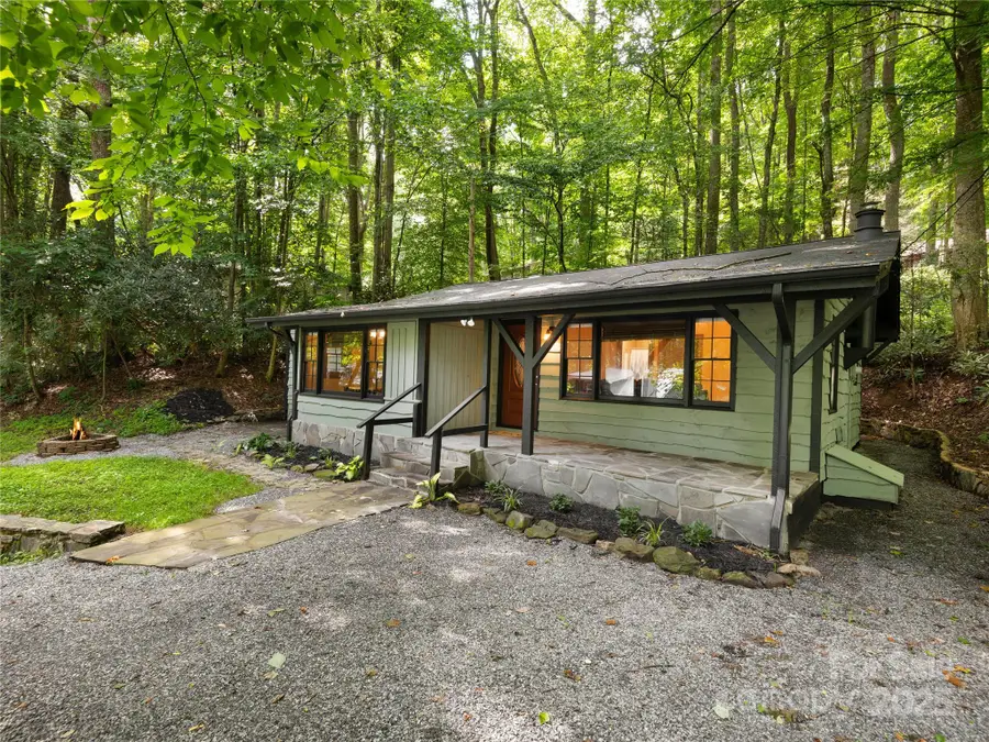31 Poplar Lane, Maggie Valley, NC 28751 - Image #2
