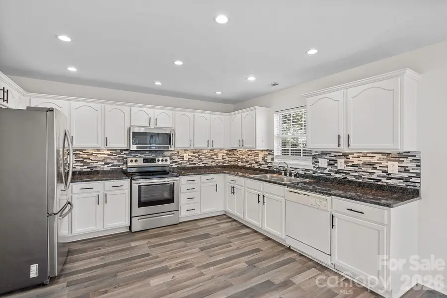 248 Commodore Loop, Mooresville, NC 28117 - Image #2