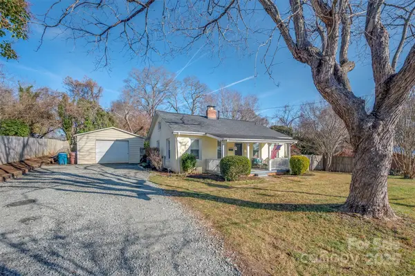 205 Bentwood Drive, Forest City, NC 28043