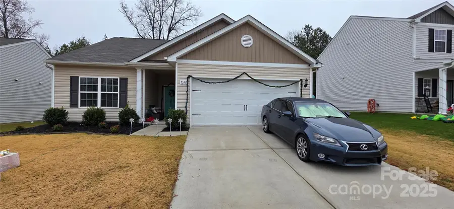 7332 Amberly Hills Road, Charlotte, NC 28215 - Image #2