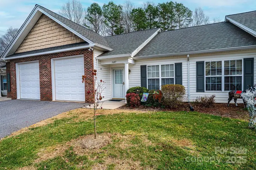 1687 Golden Cedar Lane, Newton, NC 28658 - Image #2