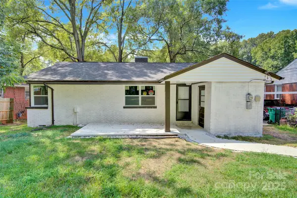 3300 Bonaire Drive, Charlotte, NC 28208