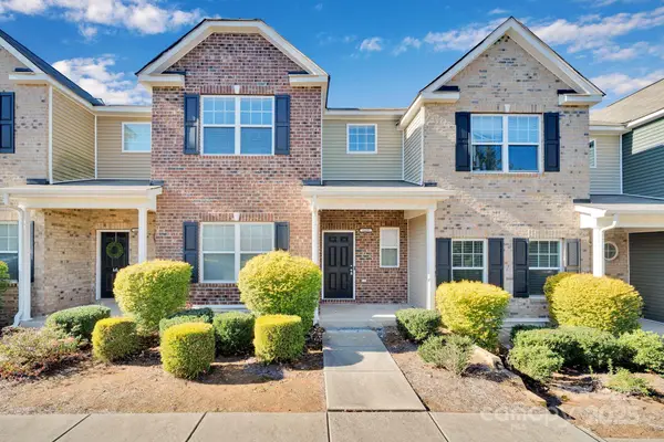 6439 Prosperity Church Road, Charlotte, NC 28269