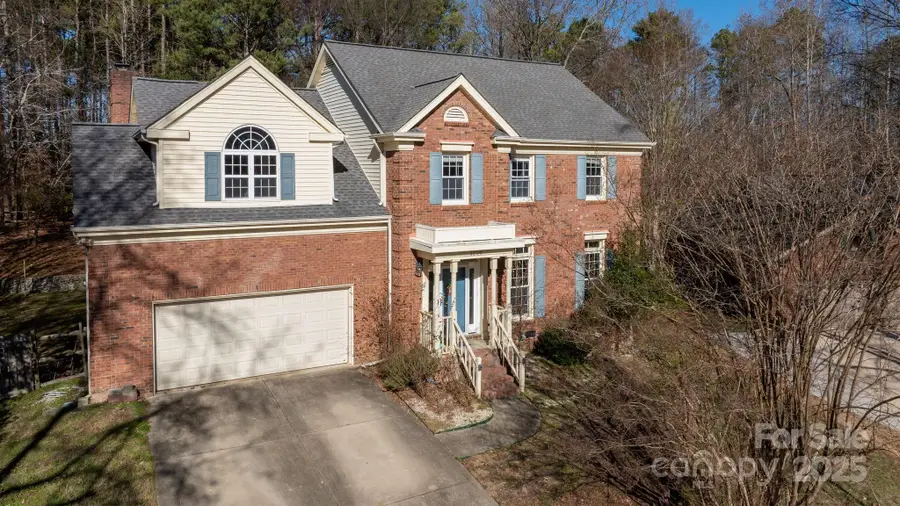 4806 Hickory Glen Drive, Matthews, NC 28105 - Image #2
