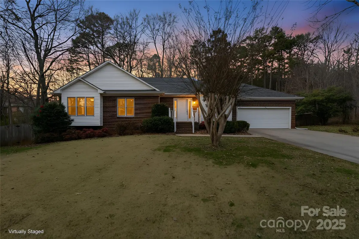 3973 Huntington Court, Denver, NC 28037 - Image #1