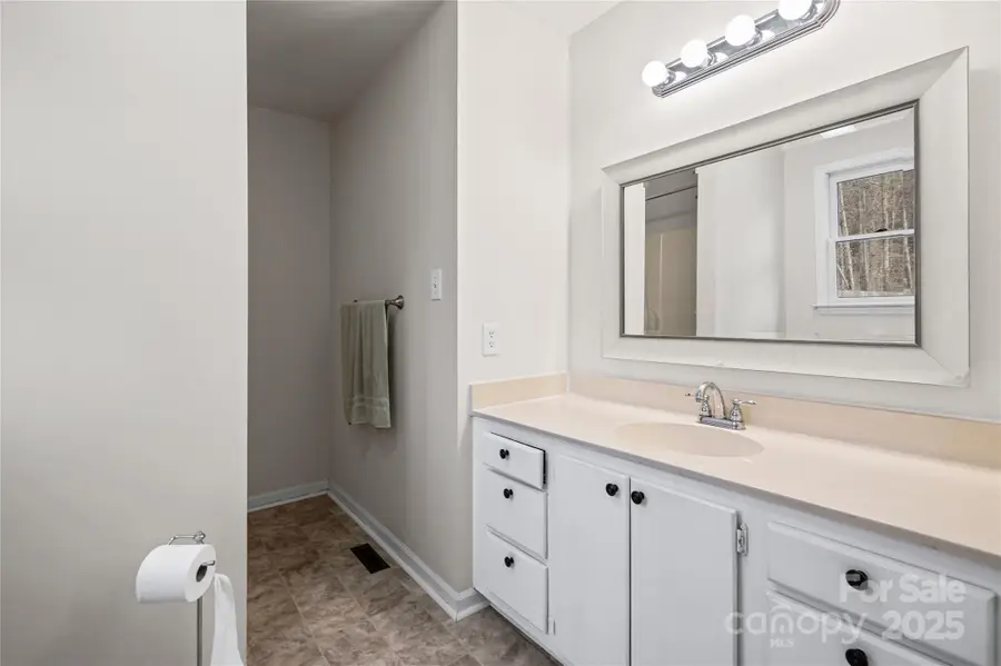 3973 Huntington Court, Denver, NC 28037 - Image #3