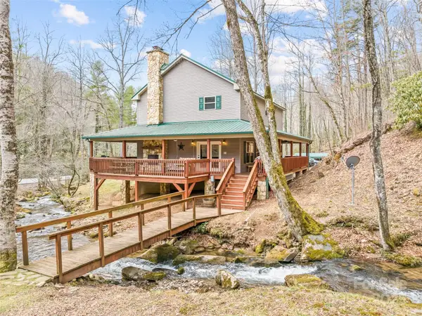 3975 Mountain Creek Road, Robbinsville, NC 28771
