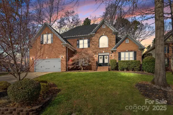 12213 Farnborough Road, Huntersville, NC 28078