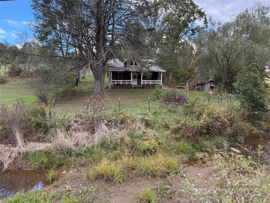 49 Loggy Hollow Road, Bakersville, NC 28705 - Image #2