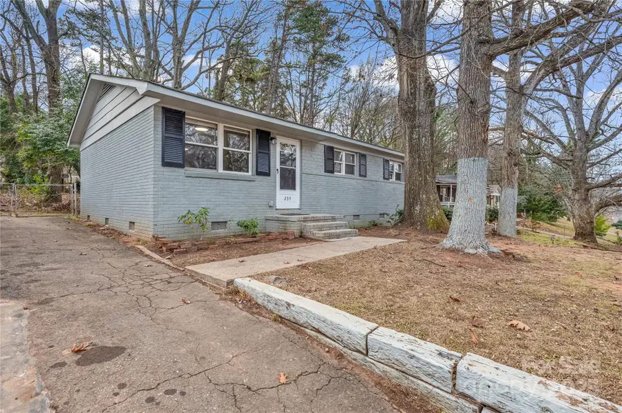 235 Edgegreen Drive, Charlotte, NC 28217 - #3