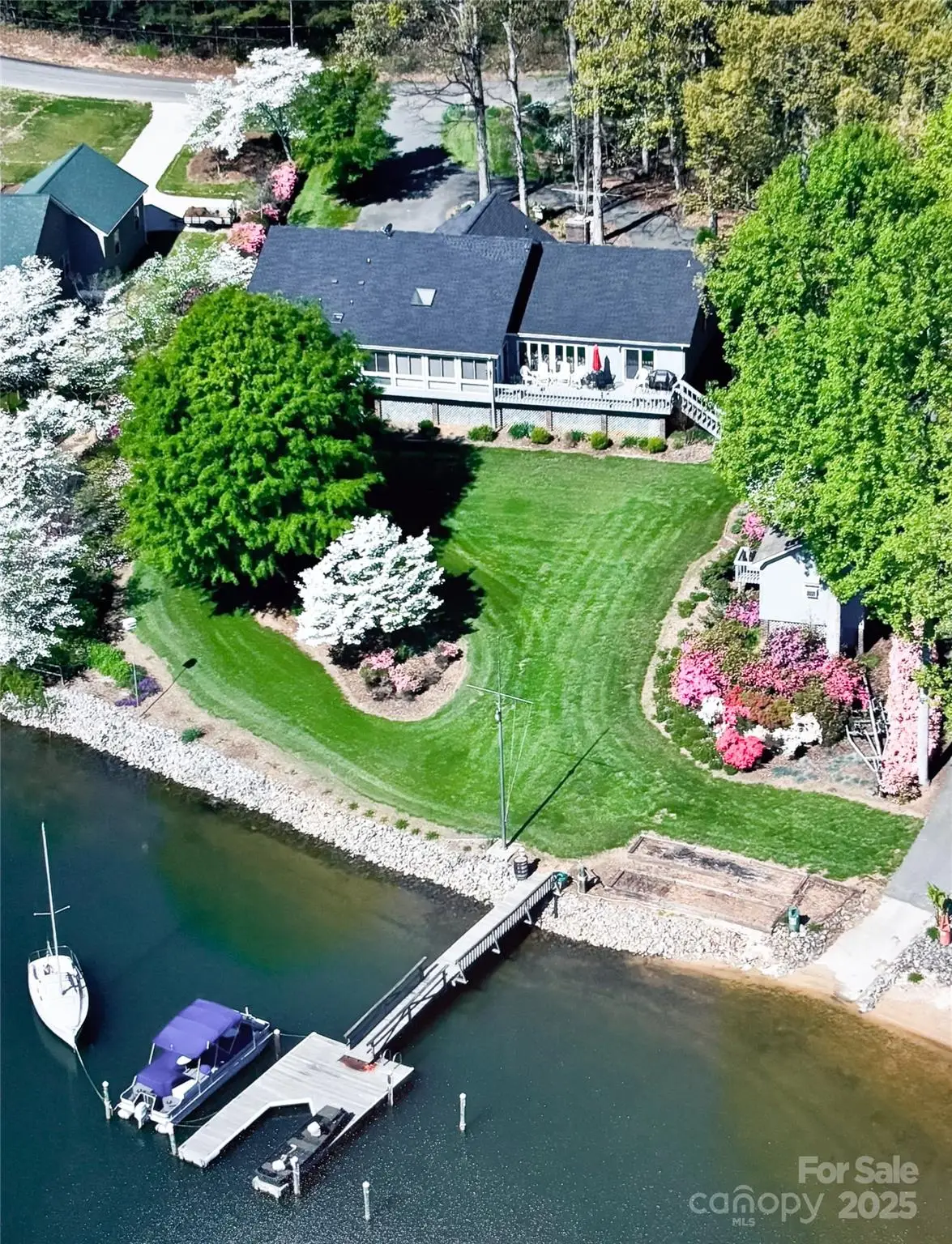 214 Lakeview Shores Loop, Mooresville, NC 28117 - Image #1