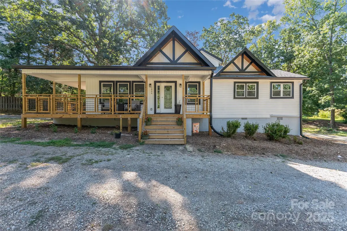 1916 New Garden Road, Greensboro, NC 27410 - Image #1