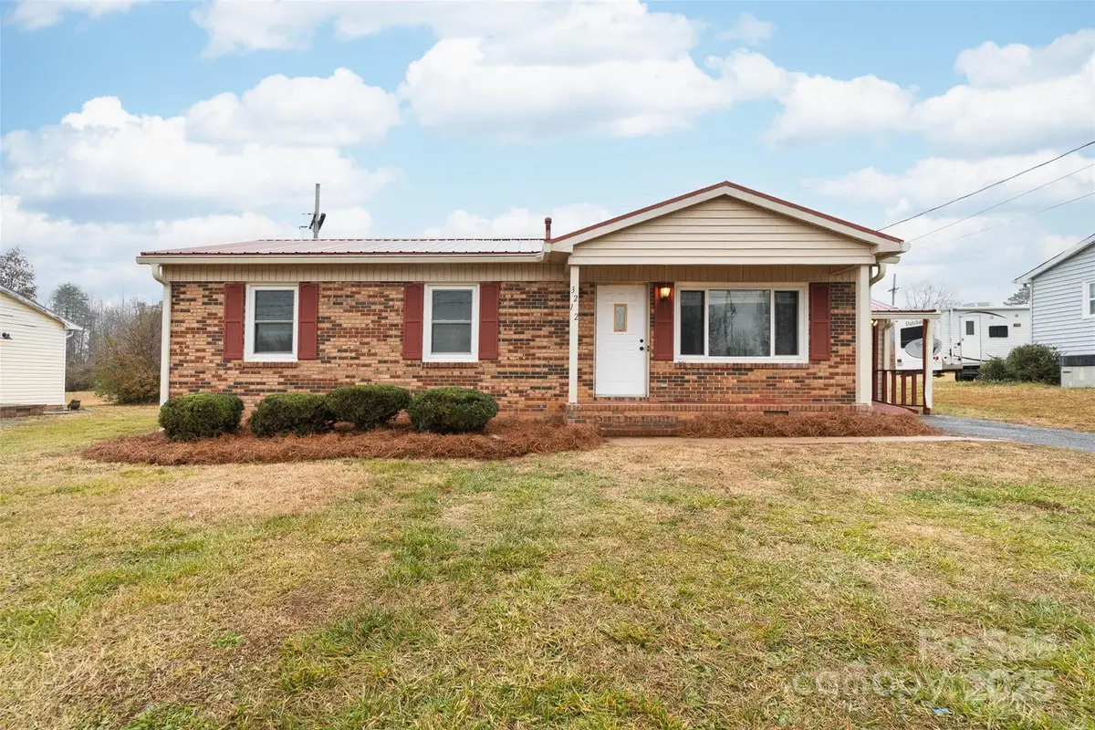 3212 Northwynn Road, Gastonia, NC 28052 - Image #1