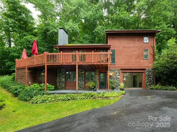 193 Rhododendron Drive, Arden, NC 28704