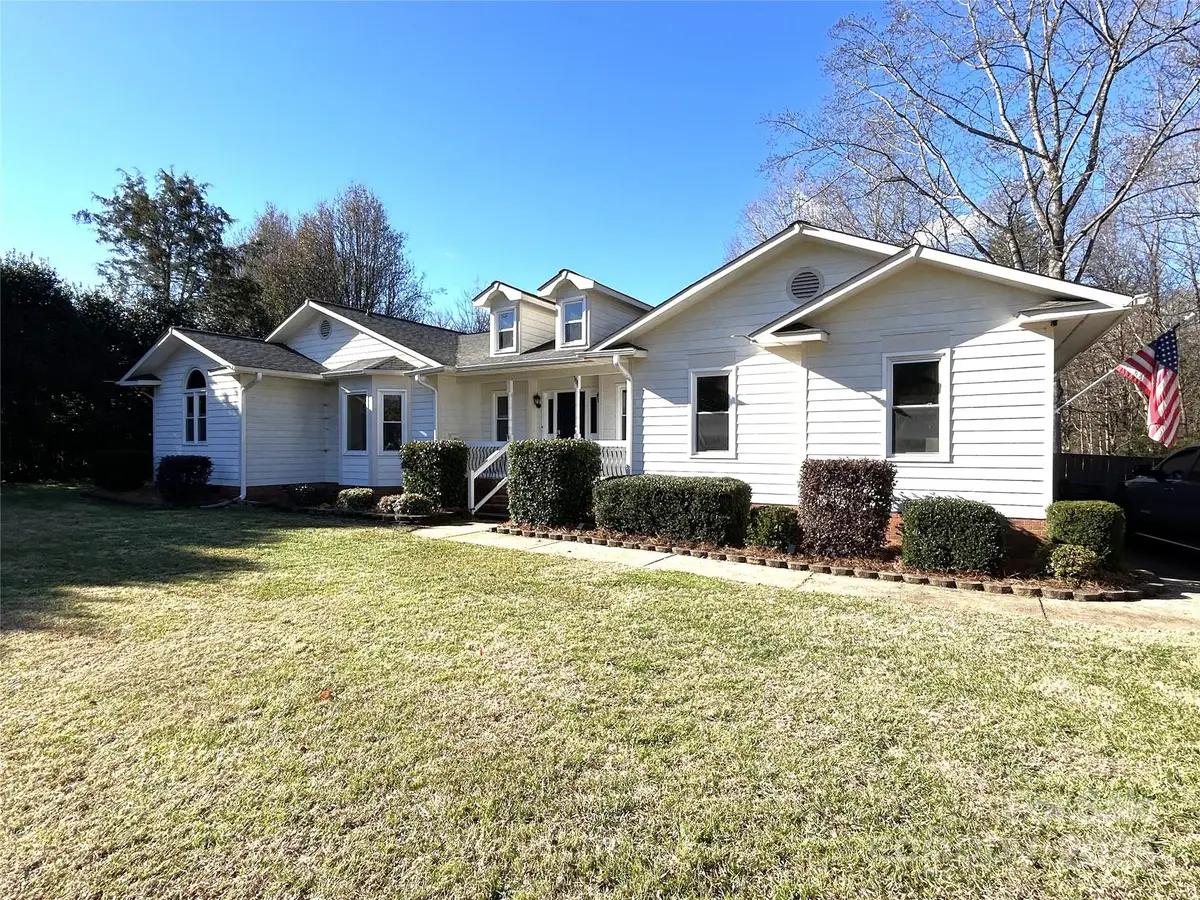 111 Catalina Place Drive, Mooresville, NC 28117 - Image #1