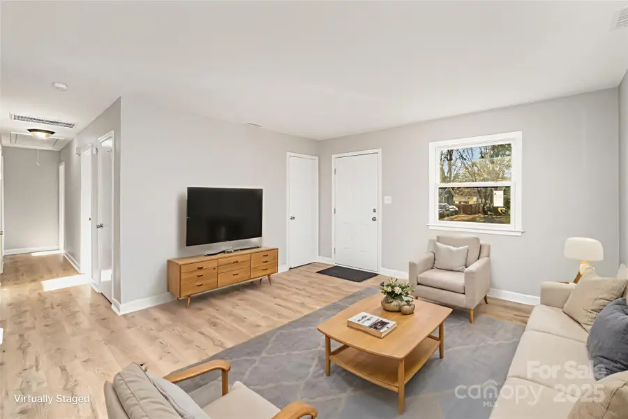 4209 Donnybrook Place, Charlotte, NC 28205 - Image #3