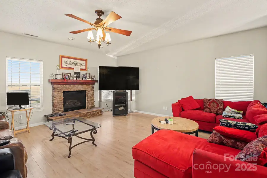 5307 Bendix Court, Harrisburg, NC 28075 - Image #2