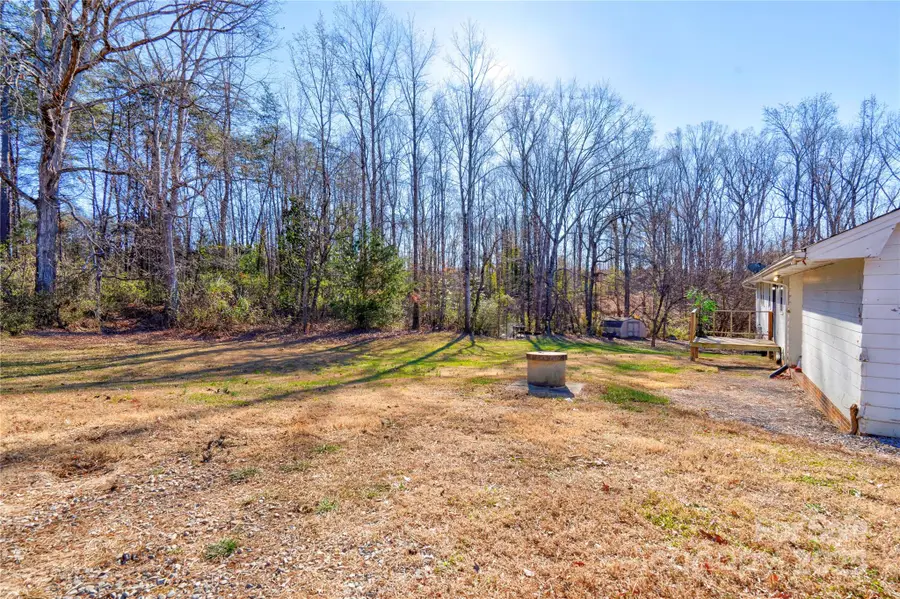 707 S 6th Street, Bessemer City, NC 28016 - Image #2