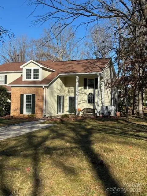 11121 Sevilla Court, Charlotte, NC 28226 - Image #2