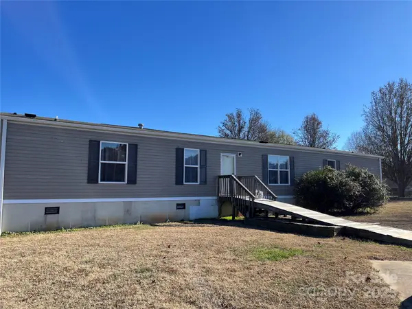 208 Daves Road, York, SC 29745