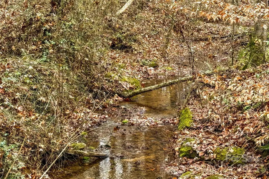 338 Piney Grove Road, Harmony, NC 28634 - Image #3