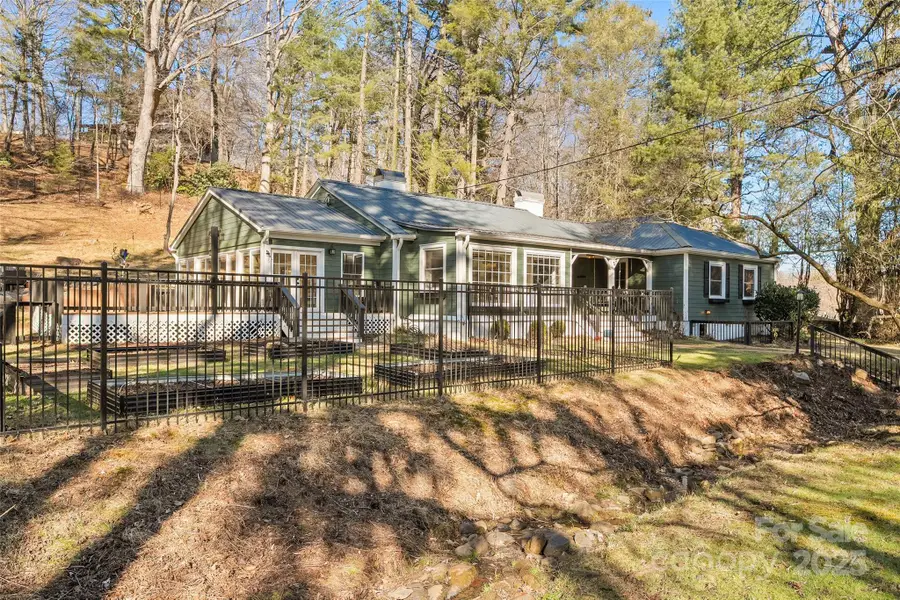 182 Timothy Lane, Waynesville, NC 28786 - Image #2