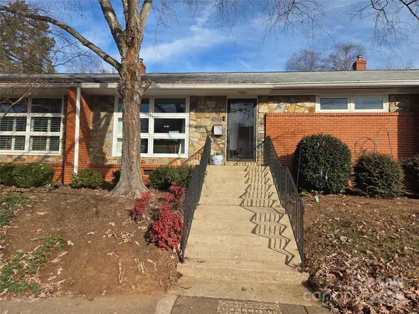 4743 Woodlark Lane, Charlotte, NC 28211