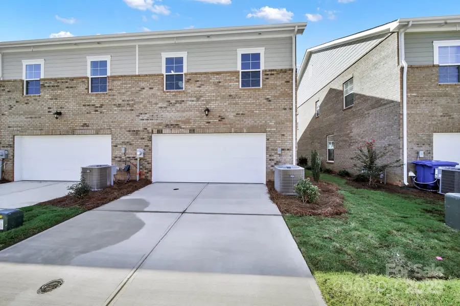 5424 Kinsbridge Drive, Mint Hill, NC 28227 - Image #3