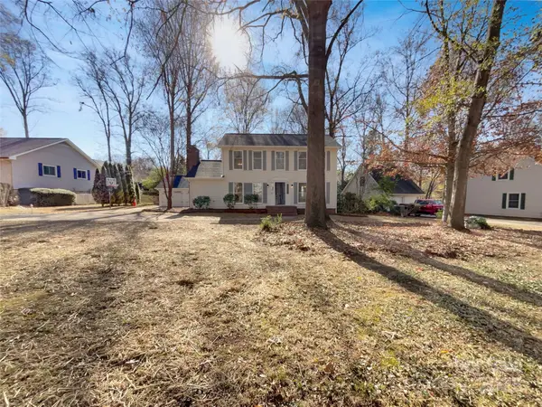 1057 Honeybee Trail, Fort Mill, SC 29715