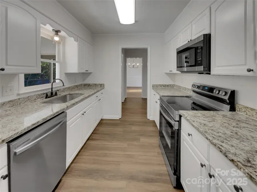 1057 Honeybee Trail, Fort Mill, SC 29715 - Image #2